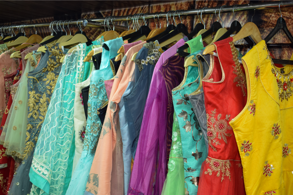 What To Wear To A Pakistani Wedding? A Comprehensive Guide - Top ...